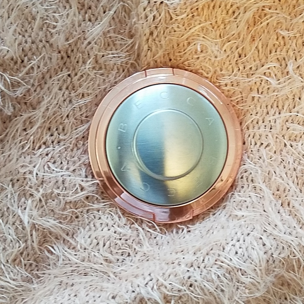 BECCA Shimmering Skin Perfector